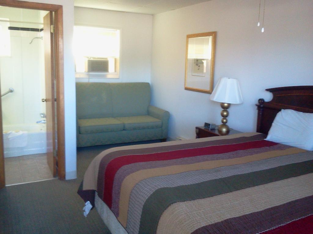 Golden Gate Lodging Платтсбург Экстерьер фото